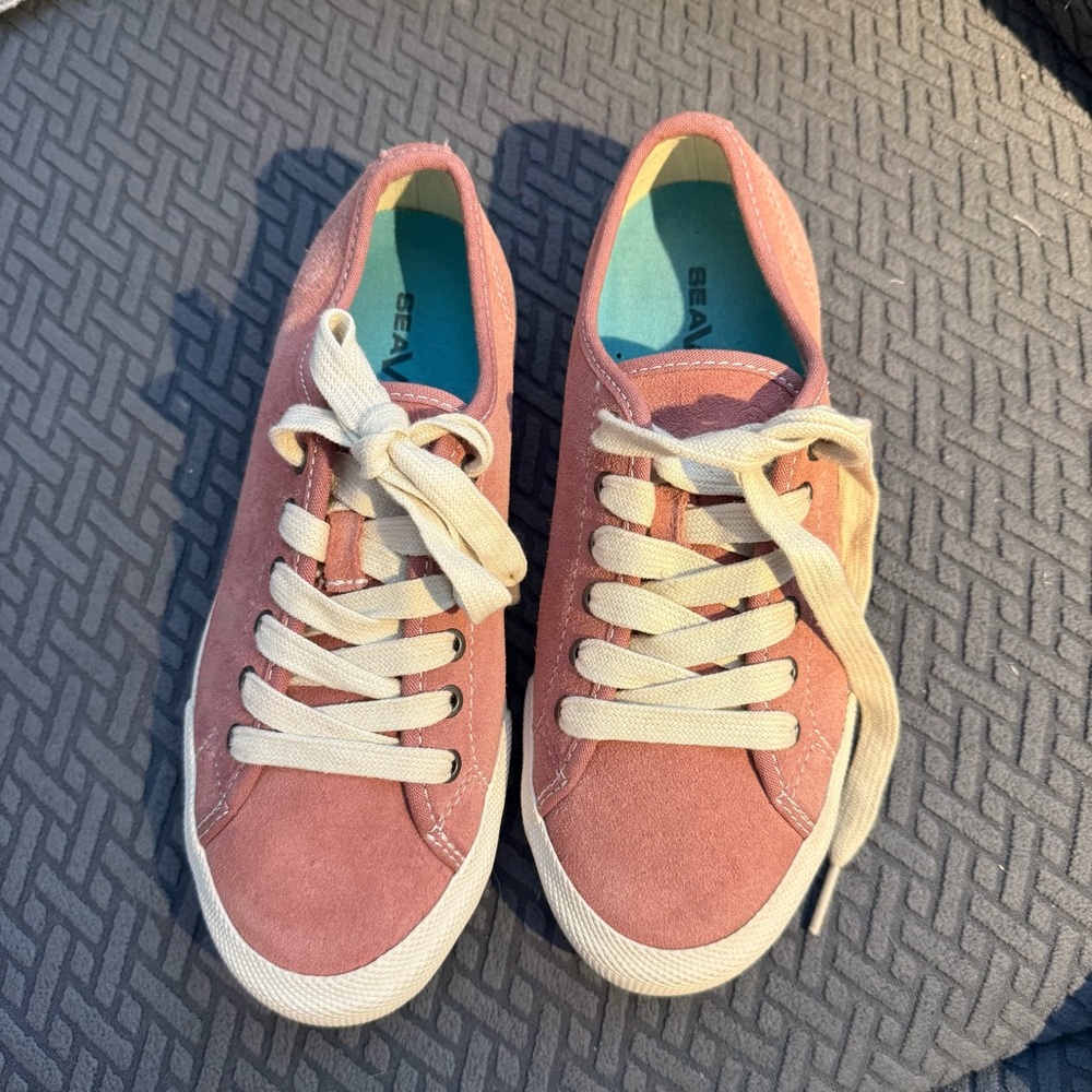 SeaVees ‘Monterey’ Women's Dusty Rose Suede Sneakers 6.5